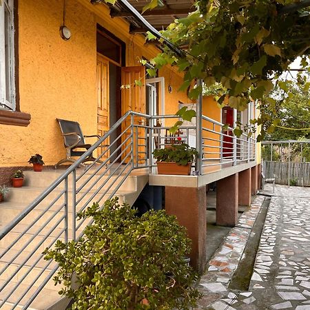 Საოჯახო Სასტუმრო Დეა Hotel Anaklia Bagian luar foto